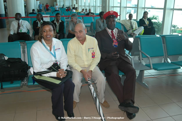 MBJ Airports Limited Welcomes WestJet Airlines - Inaugural Scheduled Service From Toronto Pearsons International Airport - Monday, December 10, 2007 - Sangster International Airport - MBJ Airports Limited, Montego Bay, Jamaica W.I. - Photographs by Net2Market.com - Barry J. Hough Sr, Photographer - Negril Travel Guide, Negril Jamaica WI - http://www.negriltravelguide.com - info@negriltravelguide.com...!