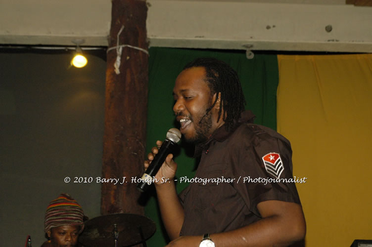 Queen Ifrica - Live In Concert - One Love Reggae Concert Series 09/10 @ Negril Escape Resort and Spa, January 5, 2010, One Love Drive, West End, Negril, Westmoreland, Jamaica W.I. - Photographs by Net2Market.com - Barry J. Hough Sr, Photographer/Photojournalist - Negril Travel Guide, Negril Jamaica WI - http://www.negriltravelguide.com - info@negriltravelguide.com...!