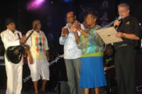 DSC_1012.jpg (144,879 bytes)