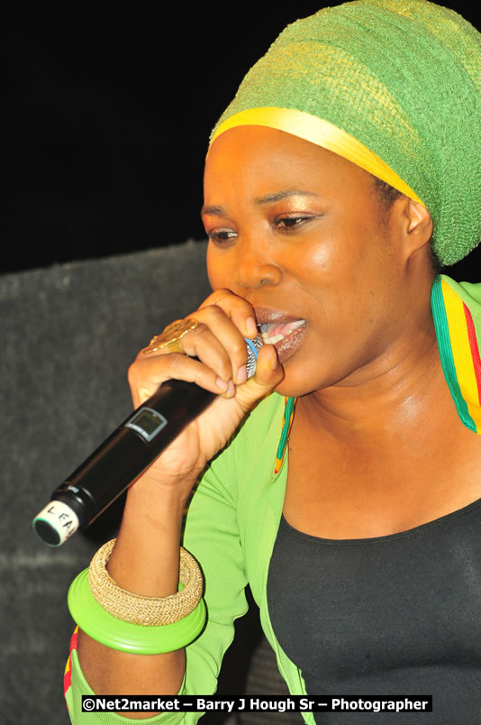 Queen Ifrica @ Unite The People An International Reggae Fest, Featuring: Beres Hammond, Coco T, Queen Ifrica, Khalil, Cameal Davis, Iley Dread, Rochelle, Geoffrey Star, Ras Penco, Kool DeLoy, Otis Gayle, J.McKay, Tiney Winey, Venue at Norman Manley Boulevard, Negril, Westmoreland, Jamaica - Saturday, April 4, 2009 - Photographs by Net2Market.com - Barry J. Hough Sr, Photographer/Photojournalist - Negril Travel Guide, Negril Jamaica WI - http://www.negriltravelguide.com - info@negriltravelguide.com...!